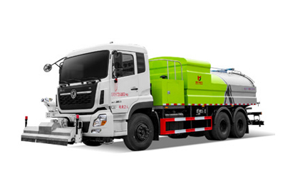 天龍路面養(yǎng)護(hù)車 