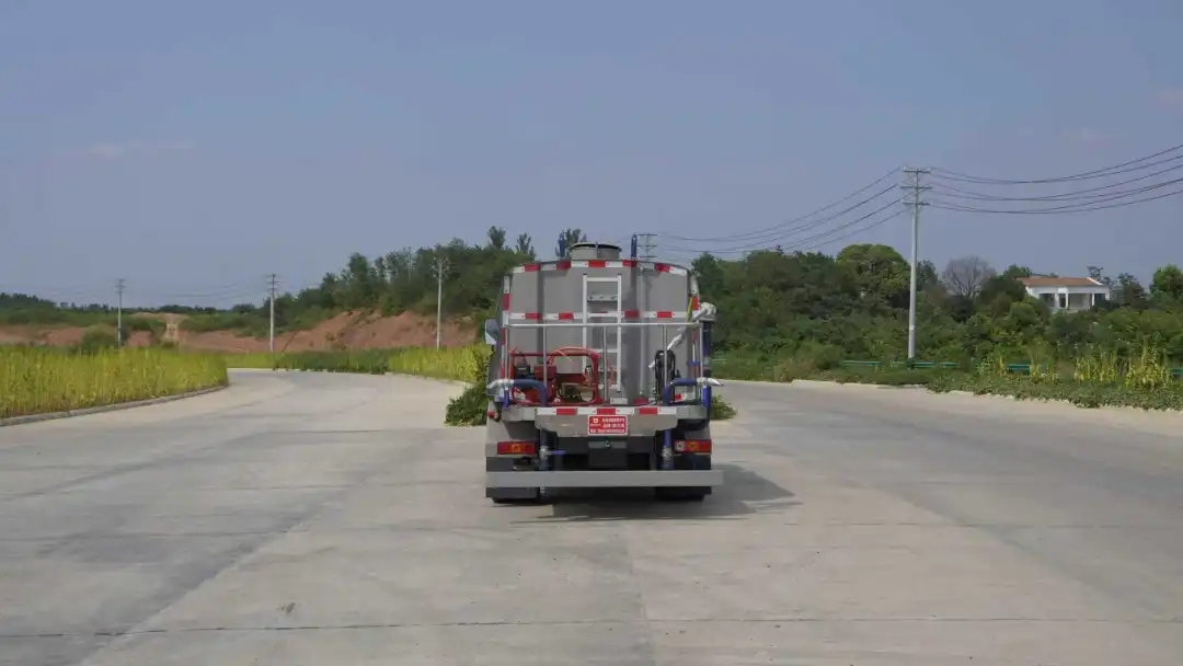 2025120362490651.jpg 7.webp.jpg